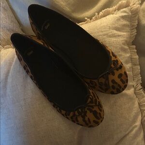 GAP Leopard-Print Ballet Flats in Brown and Black